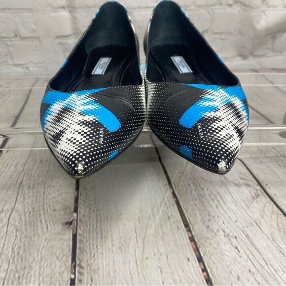 Prada Women's Black Graffiti Eye Pointed Toe Luxury Flat Shoe IT 37.5 / US 7 - Picture 6 of 13